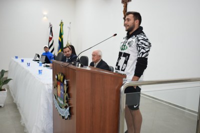 Homenagem aos atletas do município