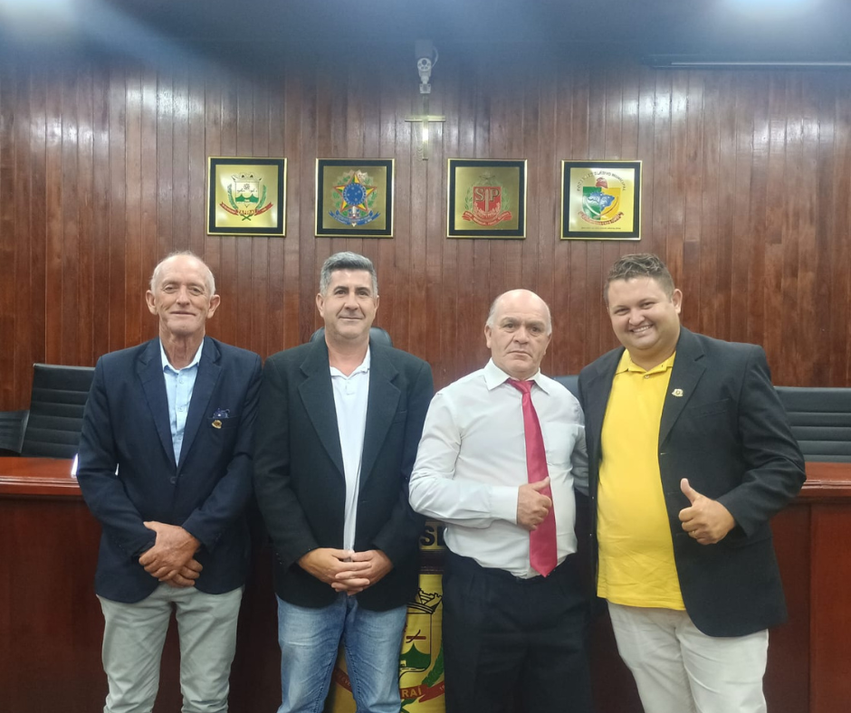 Vereadores representaram a Câmara em evento festivo em Tapiraí.